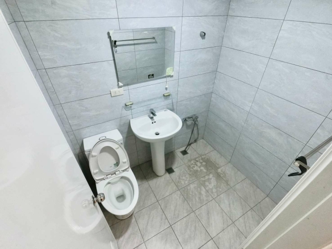 超俗2+1房✨可貓可雙租補可入戶籍✨台水電✨到一中只要三分鐘（第6張）