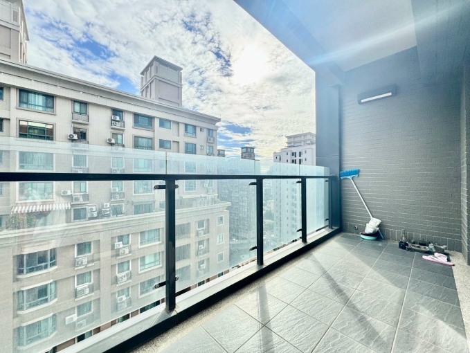 廷選好屋✨四房二衛🔥雙平面車位✨家具電全配🔥寵可談 - Image 15