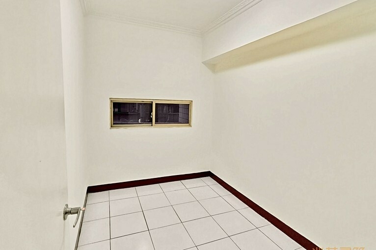 兆基社會住宅🏡近校區龍族華廈舒適寬敞四房（第6張）