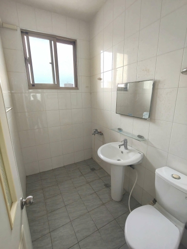 橘子🍊近水湳租四樓送五樓可用🍊兩房一衛台電計費🍊可租補（第2張）