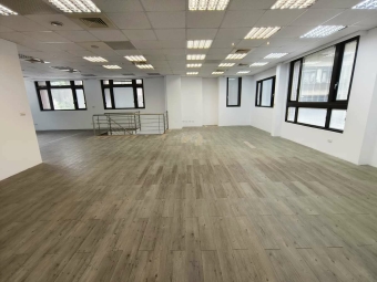 ☆捷運東門站☆三角窗挑高店面、用途G1G2（第8張）