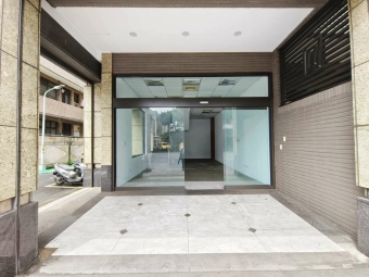 ☆捷運東門站☆三角窗挑高店面、用途G1G2（第2張）