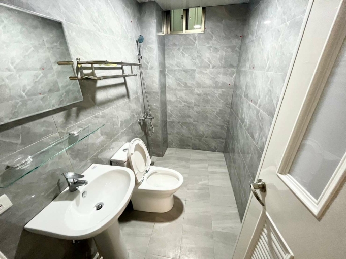 💍變頻冷氣超省電💕可租補🦋獨洗曬💎子母車✨衛浴開窗（第8張）