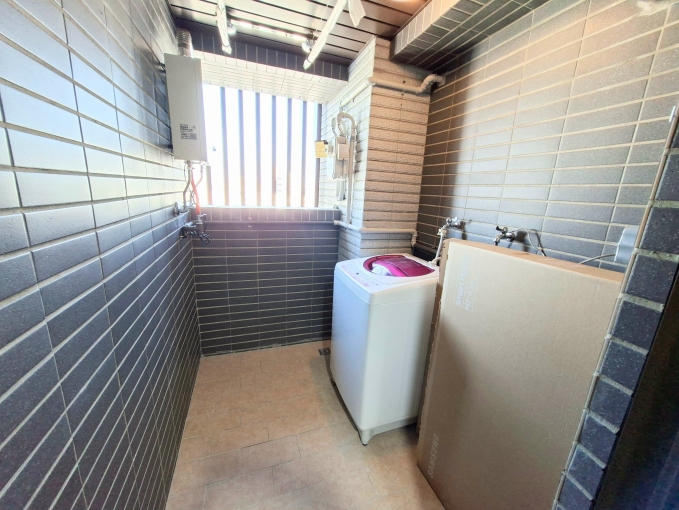 可租補入籍☆全新裝潢☆平面車位☆變頻冷暖冷氣☆社區管理員 - Image 15