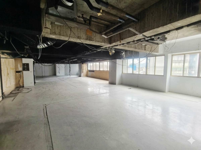 ☆捷運市府站☆氣派商辦大樓、獨立空調、玻璃帷幕（第4張）