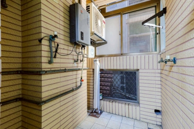 全新油漆!! 2/1/1/2   2.2W 不含管理費（第6張）