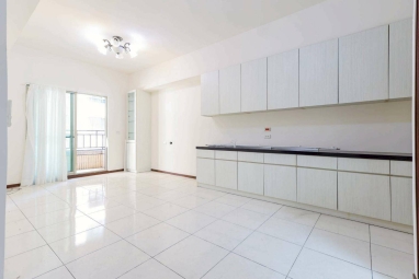 全新油漆!! 2/1/1/2   2.2W 不含管理費（第1張）