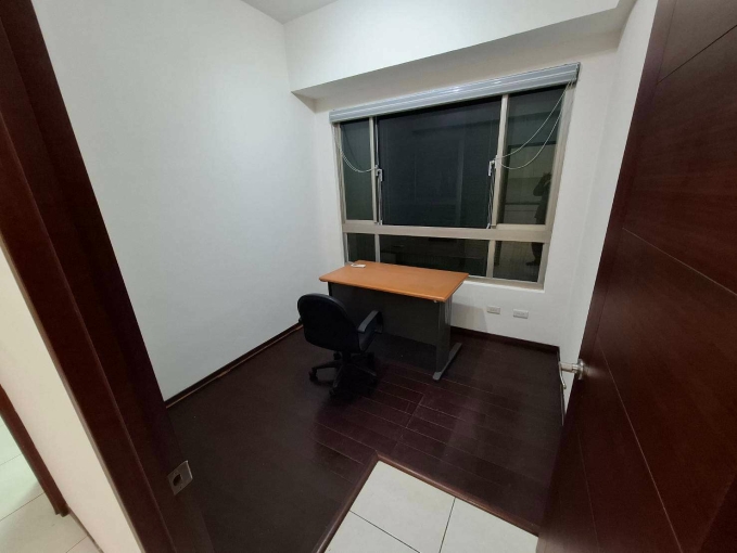 全新油漆!! 2/1/1/2   2.2W 不含管理費（第3張）