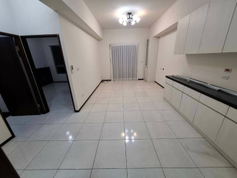 全新油漆!! 2/1/1/2   2.2W 不含管理費（第1張）