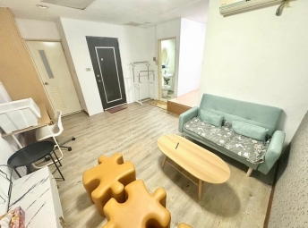 晴時有雲時而雨⚡可租補💕近逢甲 中央公園⚡宇你相見（第2張）