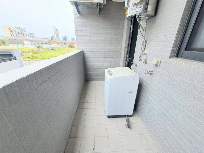 租補台電分算🌼🌼屋況超新~汽車好停~ - Image 14