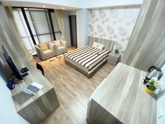 租補✨可貓大套房*整面採光*電梯.子母車+1機車格*系統家具質感風✨（第1張）