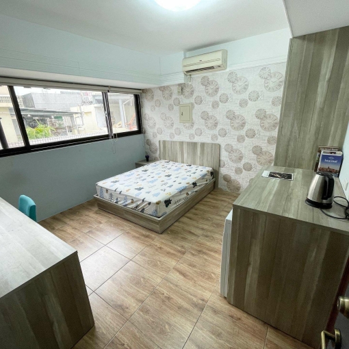 租補✨可貓大套房*整面採光*電梯.子母車+1機車格*系統家具質感風✨（第1張）