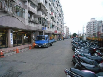 免仲介費 中壢中原至尊社區內電梯3樓新網路大套房出租 只另付電費（第14張）