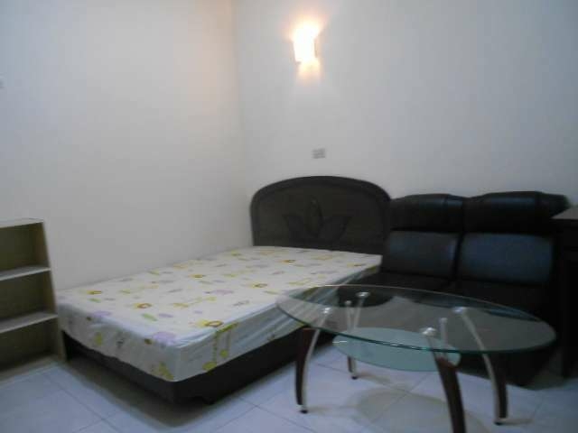 免仲介費 中壢中原至尊社區內電梯3樓新網路大套房出租 只另付電費（第6張）