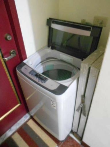 免仲介費 中壢中原至尊社區內電梯3樓新網路大套房出租 只另付電費（第11張）