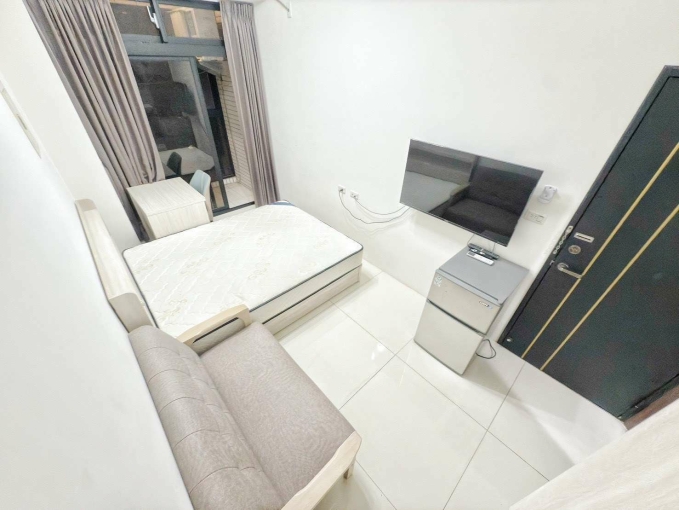 首月優惠半個月💖等你來秒殺真秒殺露台戶雙層冰箱可租房屋補助整棟新蓋採光通風秒殺一中商圈全配陽台獨洗曬電梯套房（第6張）