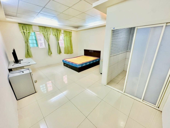 床前明月光💕稀有可寵可狗✨可租補✨近興大 忠孝夜市💕宇你相見（第1張）