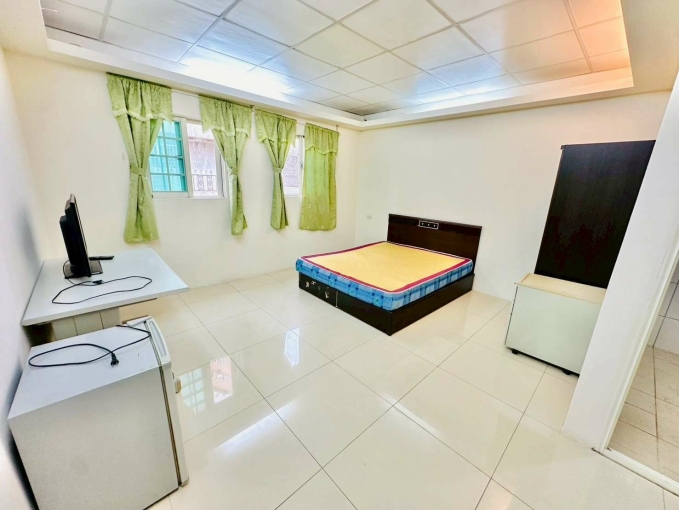 床前明月光💕稀有可寵可狗✨可租補✨近興大 忠孝夜市💕宇你相見（第2張）