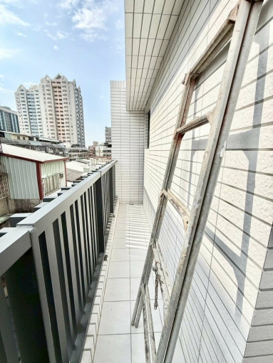 租補@專屬機車位@電梯@飲水機子母車（第10張）