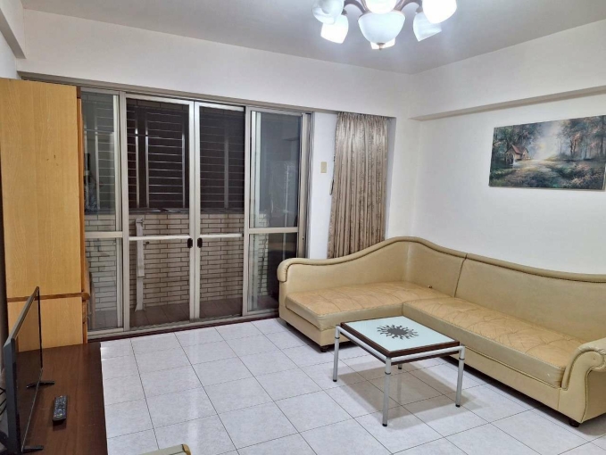 捷運南勢角站2分鐘/二房/前後陽台/大樓管理/附家具含管理費（第1張）