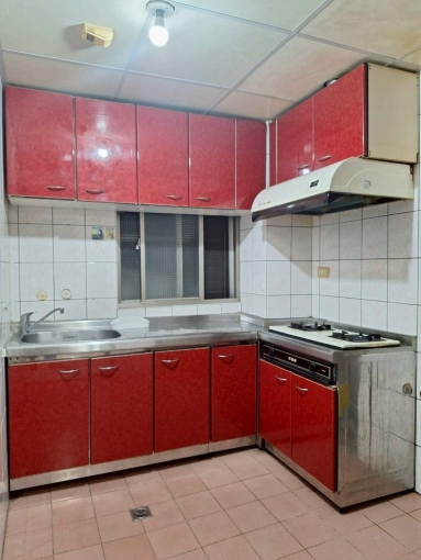 捷運南勢角站2分鐘/二房/前後陽台/大樓管理/附家具含管理費（第7張）