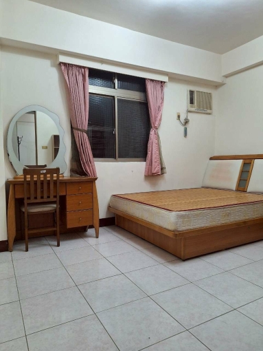 捷運南勢角站2分鐘/二房/前後陽台/大樓管理/附家具含管理費（第11張）