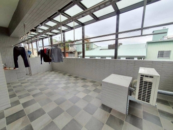 南區有恆街美套房 #熱門套房 #室內機車位 - Image 11