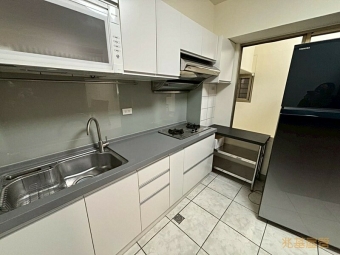 兆基社會住宅🏠南屯捷運站大三房家具齊全🏠可雙租補（第6張）