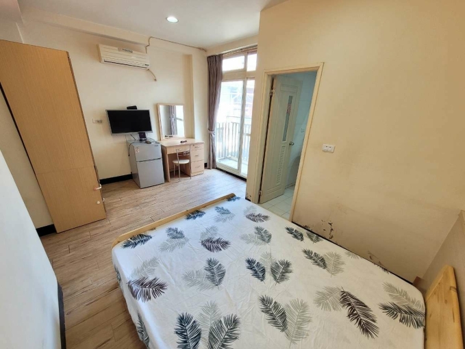 走路捷運站✨可租補✨陽台獨曬✨室內機車位✨衛浴開窗✨有影片（第3張）