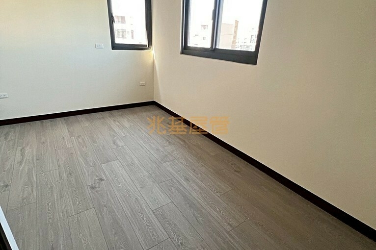 兆基社會住宅🏡新電梯大樓三房兩廳2衛（第4張）