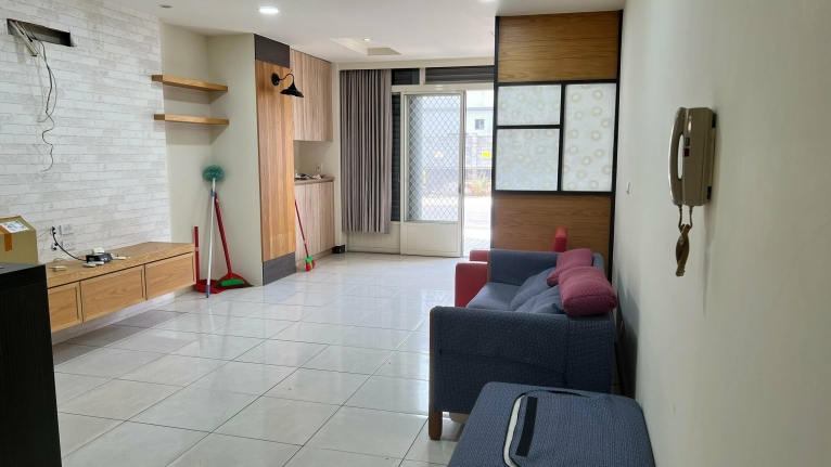 【租-潭子店面】附裝潢，台中優質首選｜文青風1F質感空間｜適合咖啡、工作室、美學業（第3張）