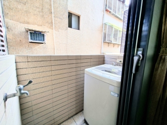 近中國醫＆中友☆電梯套房♡陽台獨洗曬☆飲水機＆子母車（第14張）