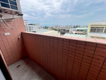 中興大🎈大落地窗❤️陽台💕租補 - Image 16