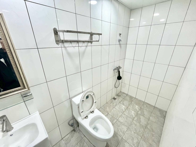 🧡請加賴🧡電梯新屋🧡租屋補助🧡陽台獨洗🧡機車位🧡秒殺物件🧡（第6張）