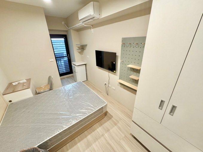 豐原家樂福🩵整棟新蓋💜可租補🩵雙層冰箱💜陽台獨洗🩵子母車（第2張）