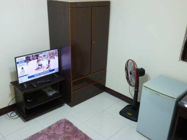 內壢車站．日月光．內壢高中。內壢國小、 成功市場（第6張）