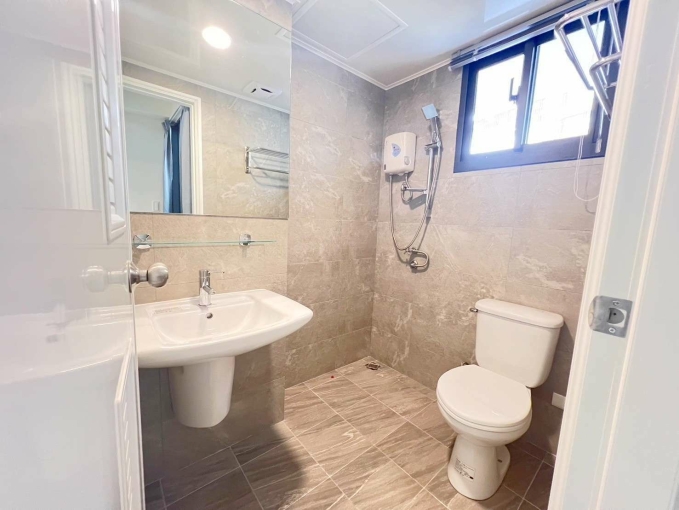 一眼瞬間💖雙租補🏅系統裝潢✨衛浴開窗💙獨立筒床墊（第10張）