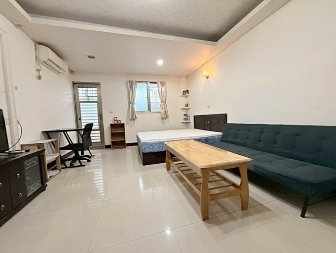 租屋找77✿內壢日月光旁,陽台獨洗,大空間,可寵!（第2張）