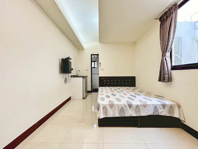 燙到要放耳邊降溫✨可租補✨陽台獨洗💕近一中 中友⚡宇你相見（第3張）