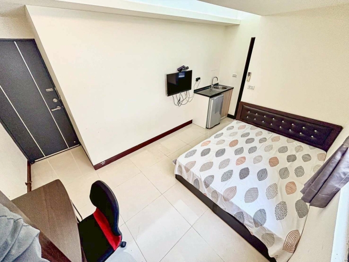 燙到要放耳邊降溫✨可租補✨陽台獨洗💕近一中 中友⚡宇你相見（第8張）