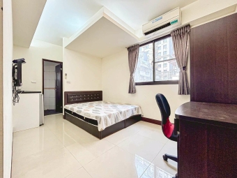 燙到要放耳邊降溫✨可租補✨陽台獨洗💕近一中 中友⚡宇你相見（第2張）