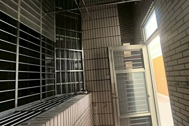 低樓層*電梯*挑高*採光良好*近捷運*格局佳（第5張）
