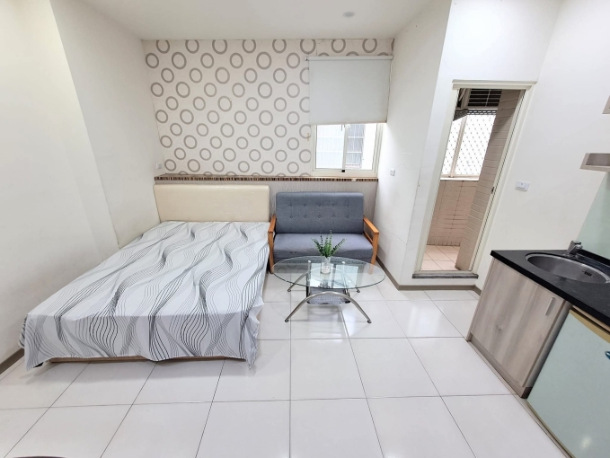 可租補*類一房一廳*流理台*陽台*衛浴開窗*室內機車位*子母車（第3張）