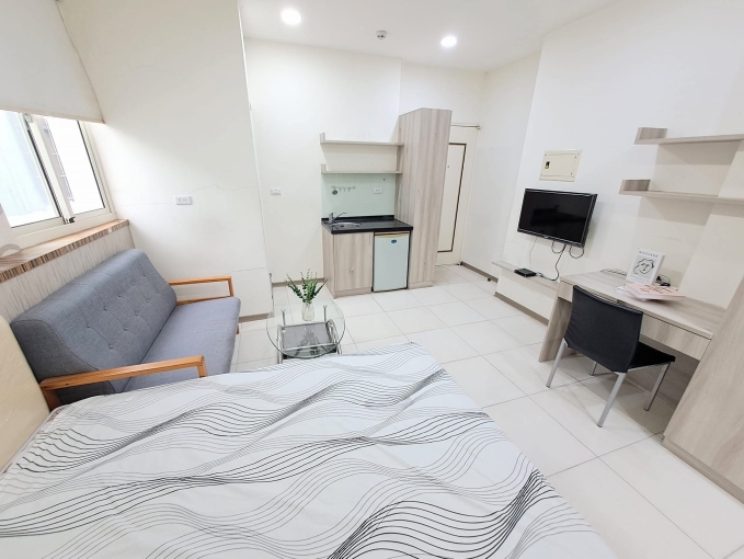 可租補*類一房一廳*流理台*陽台*衛浴開窗*室內機車位*子母車（第5張）