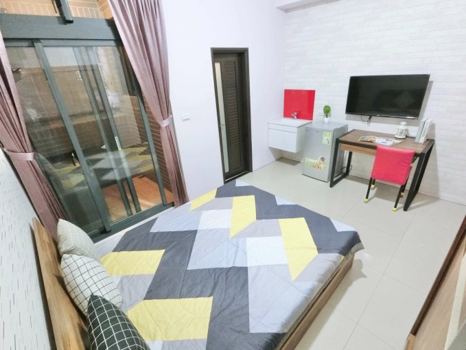 可租補**台電**陽台獨洗曬*乾溼分離*電梯*子母車*有平車可另租~*(第13張)