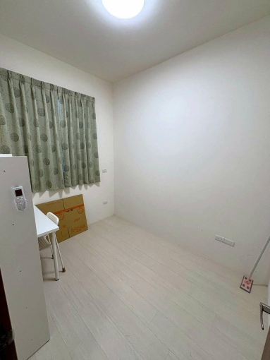 橘子🍊近三井OUTLET🍊兩房全配含平車含管可租補(第10張)