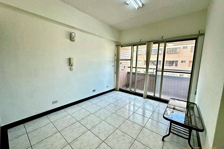 兆基社會住宅🏠可租補全室油漆家具可談有車位（第2張）