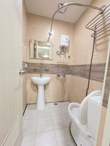 可租補*電梯*陽台*子母車~（第12張）