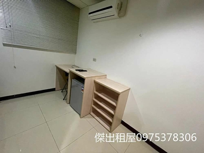 傑出租屋/夜市藝文稀有低樓層,半年約 - Image 3